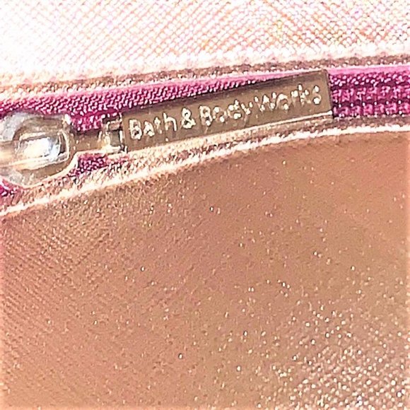 BATH & BODY WORKS 2016 VIP Tote - Picture 8 of 9